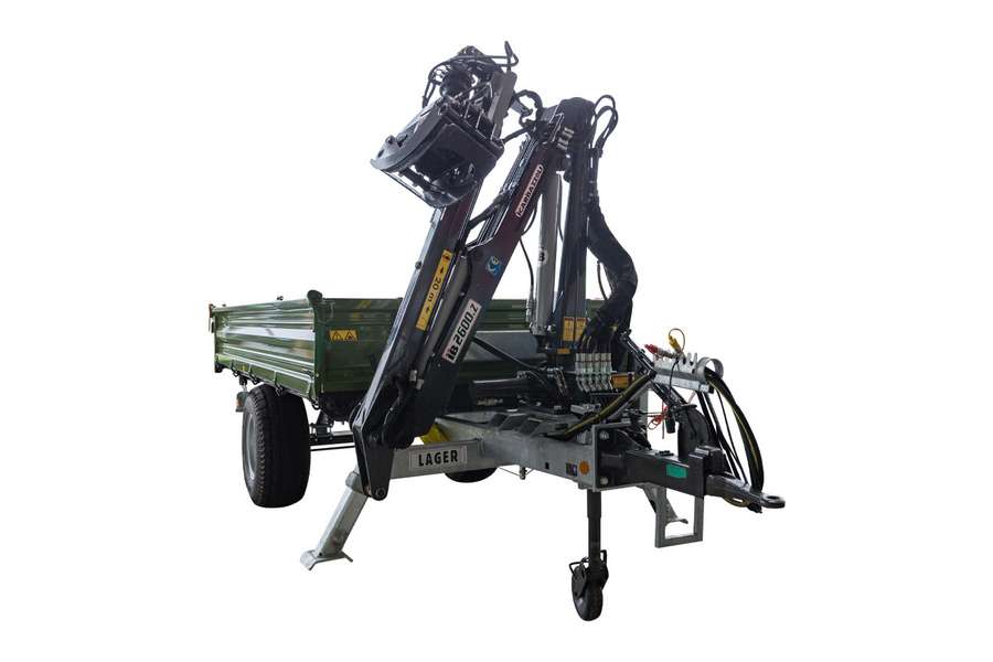 Three-way tipper with forestry crane